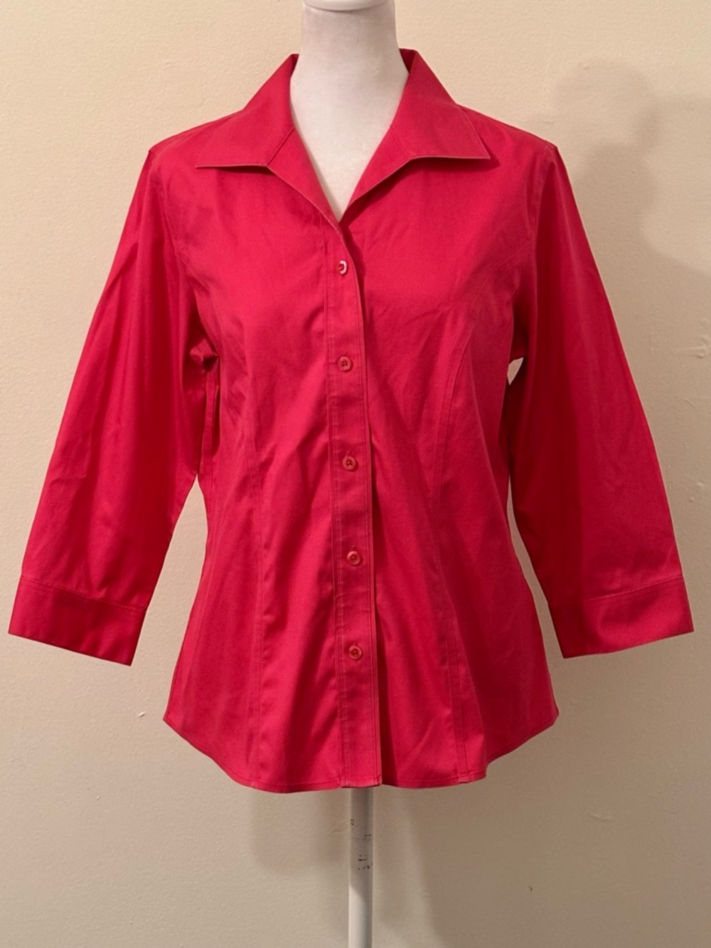 Chico’s Fuscia Red Pink No Iron 3/4 Sleeve Button Down Blouse Size 0
